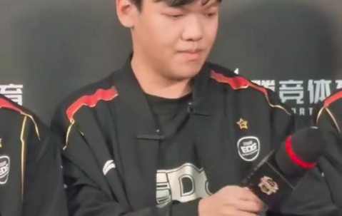 Angel：我们刚开始磨合，后续还要在配合和沟通这些问题上多努力