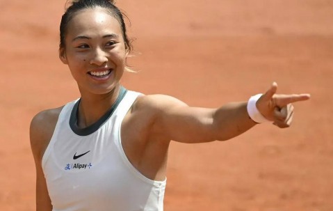 郑钦文道歉！退赛是无奈之举，身体太疲惫了